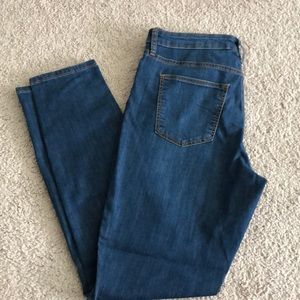 Universal Thread NWOT Mid-rise Skinny Jeans